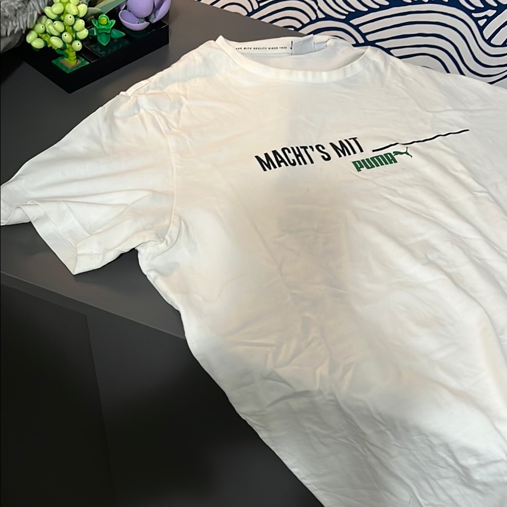 Puma White Short Sleeve Tee Classic Design